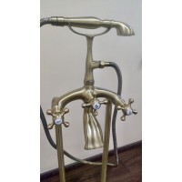Напольный смеситель Veronis Bronze 02020 (цвет бронза)